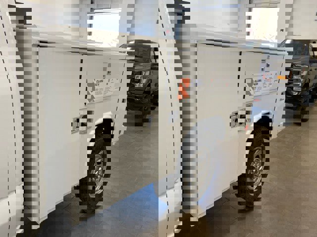 New 2025 Ford F350 XL w/ XL Chrome Package image 5