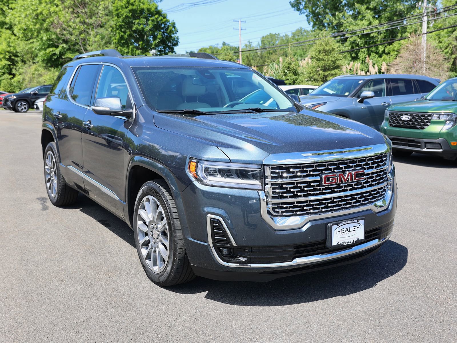 Used 2020 GMC Acadia Denali w/ LPO, Floor Liner Package