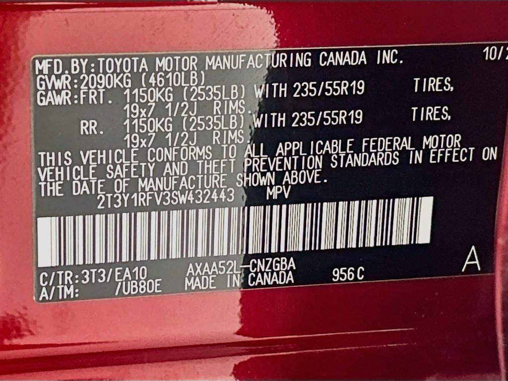 Used 2025 Toyota RAV4 Limited w/ Advanced Technology Package FWD image 34