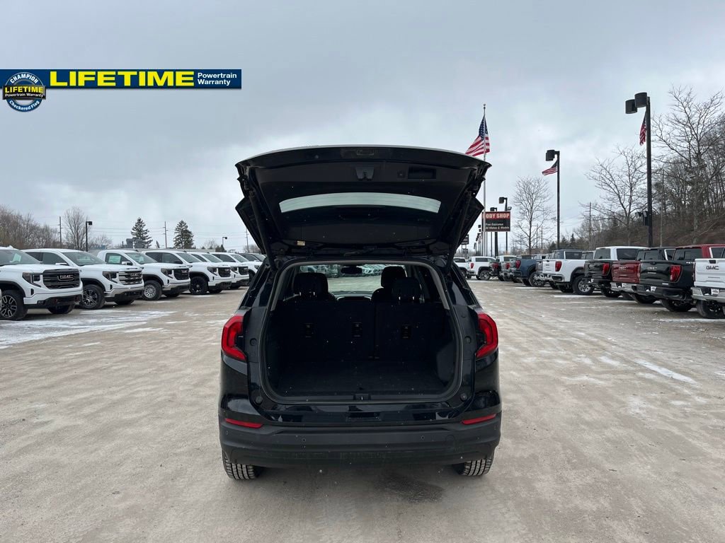 Used 2018 GMC Terrain SLE w/ Driver Convenience Package image 12