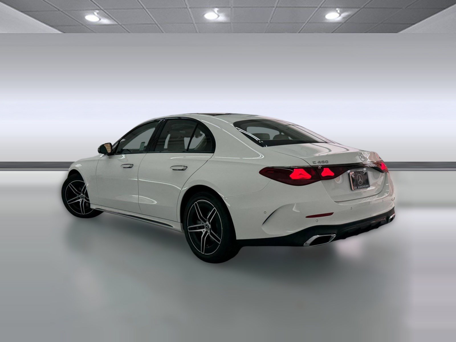 New 2027 Mercedes-Benz E 450 4MATIC Sedan image 3