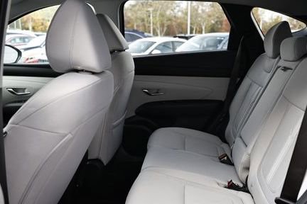 New 2026 Hyundai Tucson SEL image 9