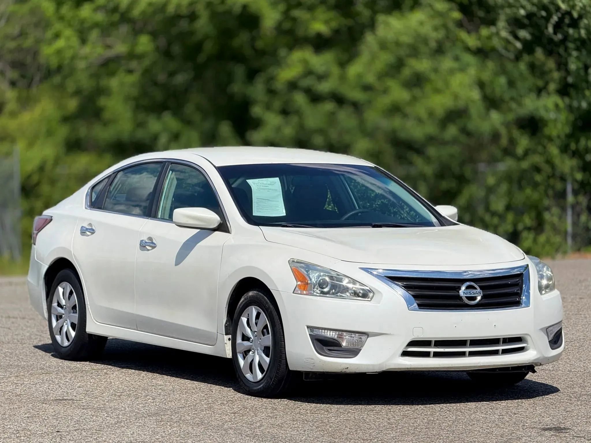 Used 2013 Nissan Altima 2.5 S FWD image 1