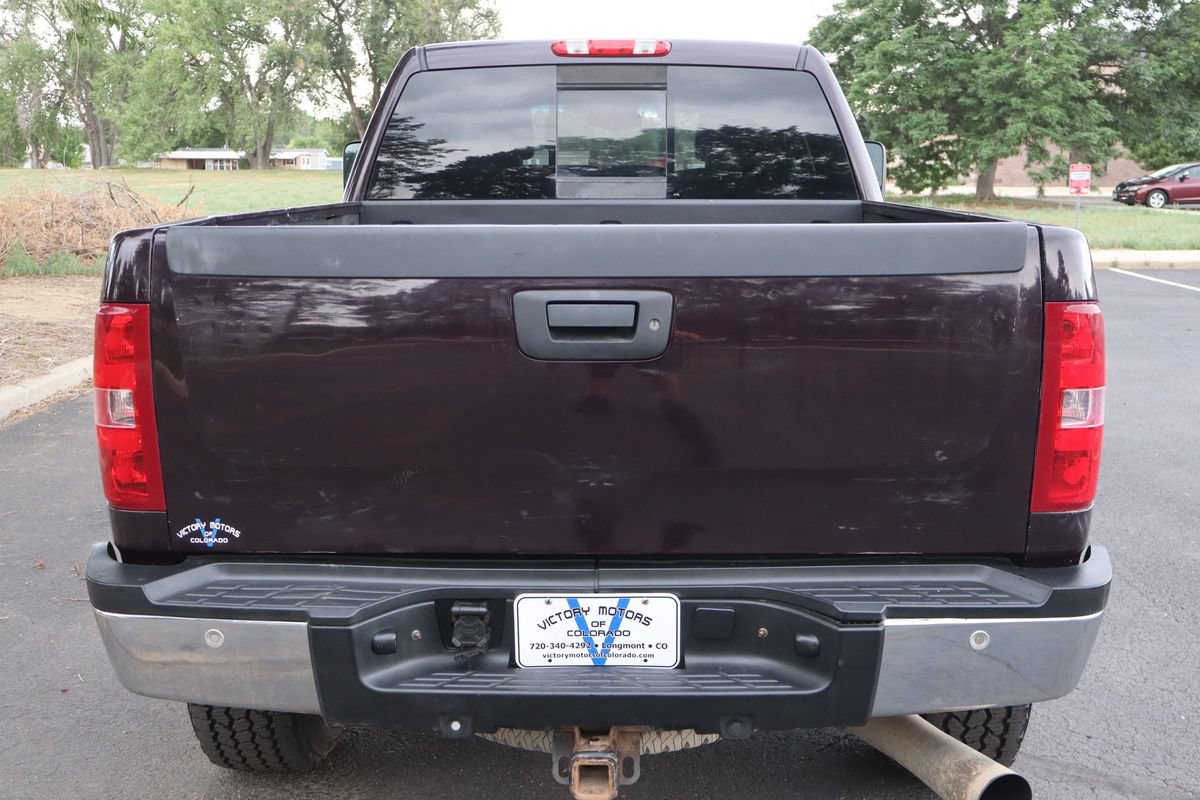 Used 2008 Chevrolet Silverado 2500 LTZ w/ Safety Package AWD/4WD image 6