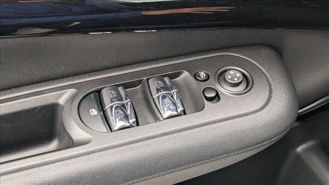 Used 2023 MINI Cooper Clubman S image 12