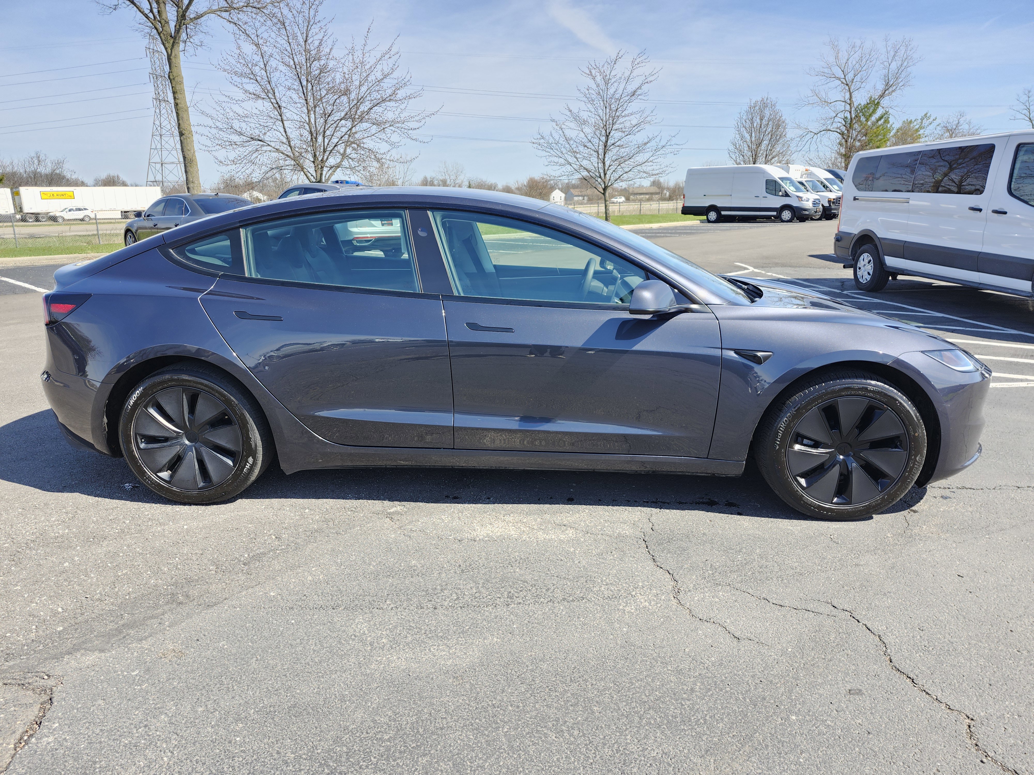 Used 2024 Tesla Model 3 Standard Range image 17