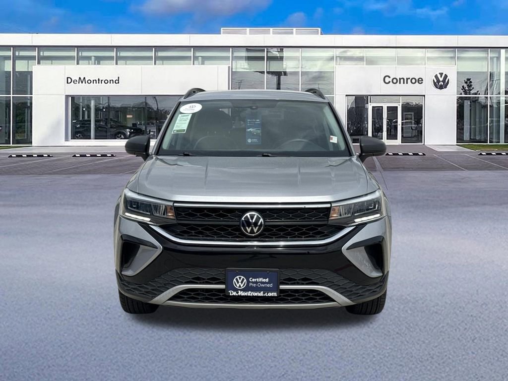 Used 2023 Volkswagen Taos S image 2