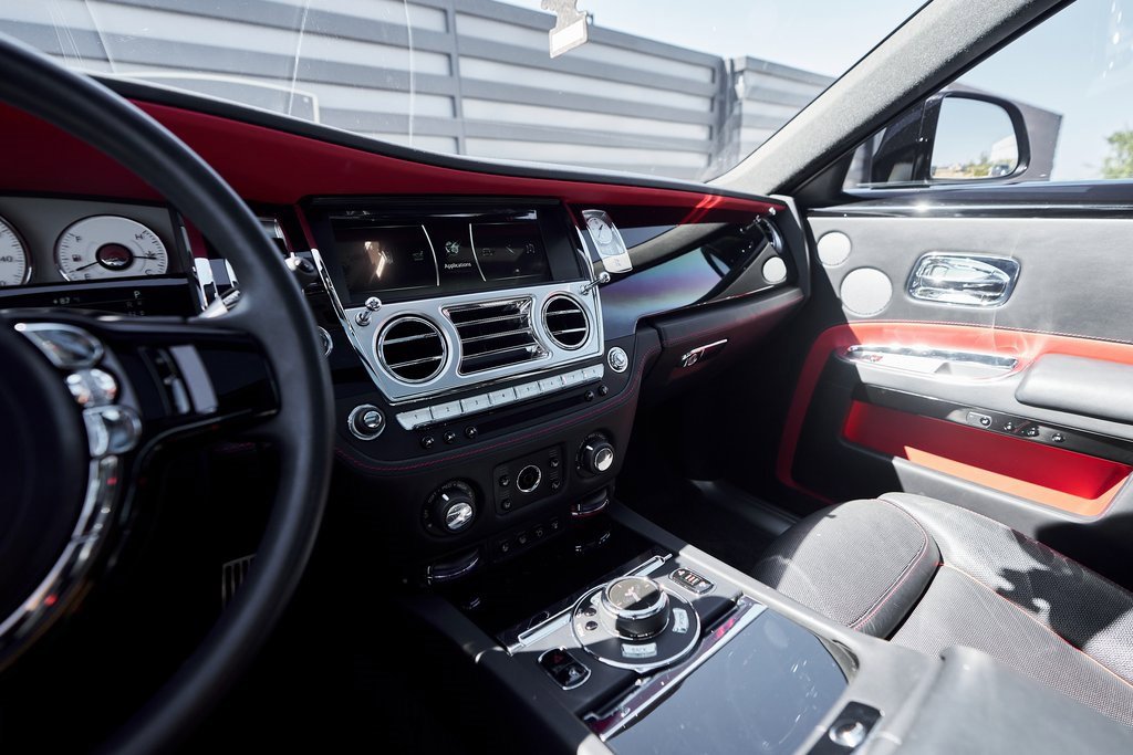 Used 2019 Rolls-Royce Ghost image 64