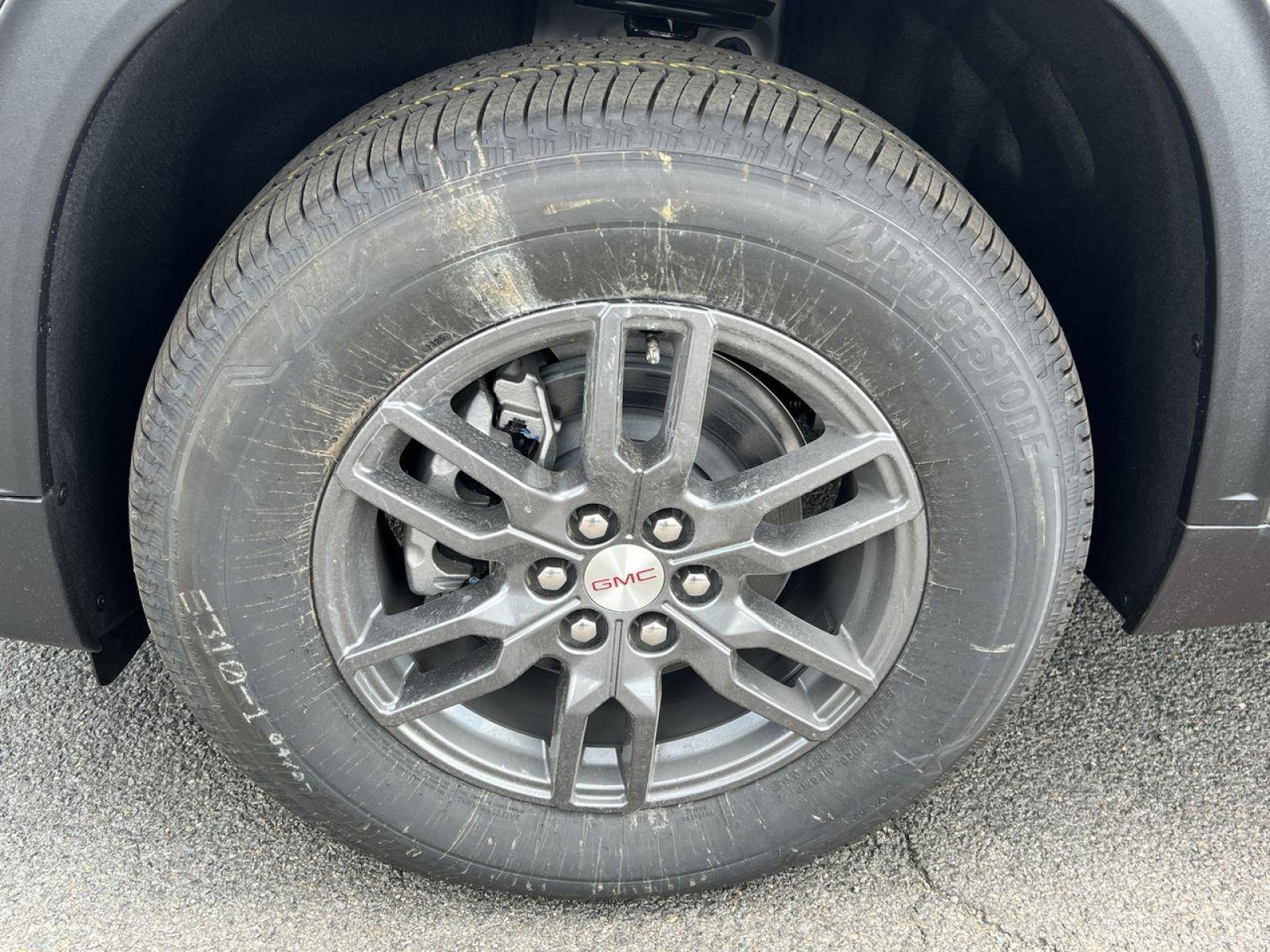 New 2025 GMC Acadia Elevation image 7