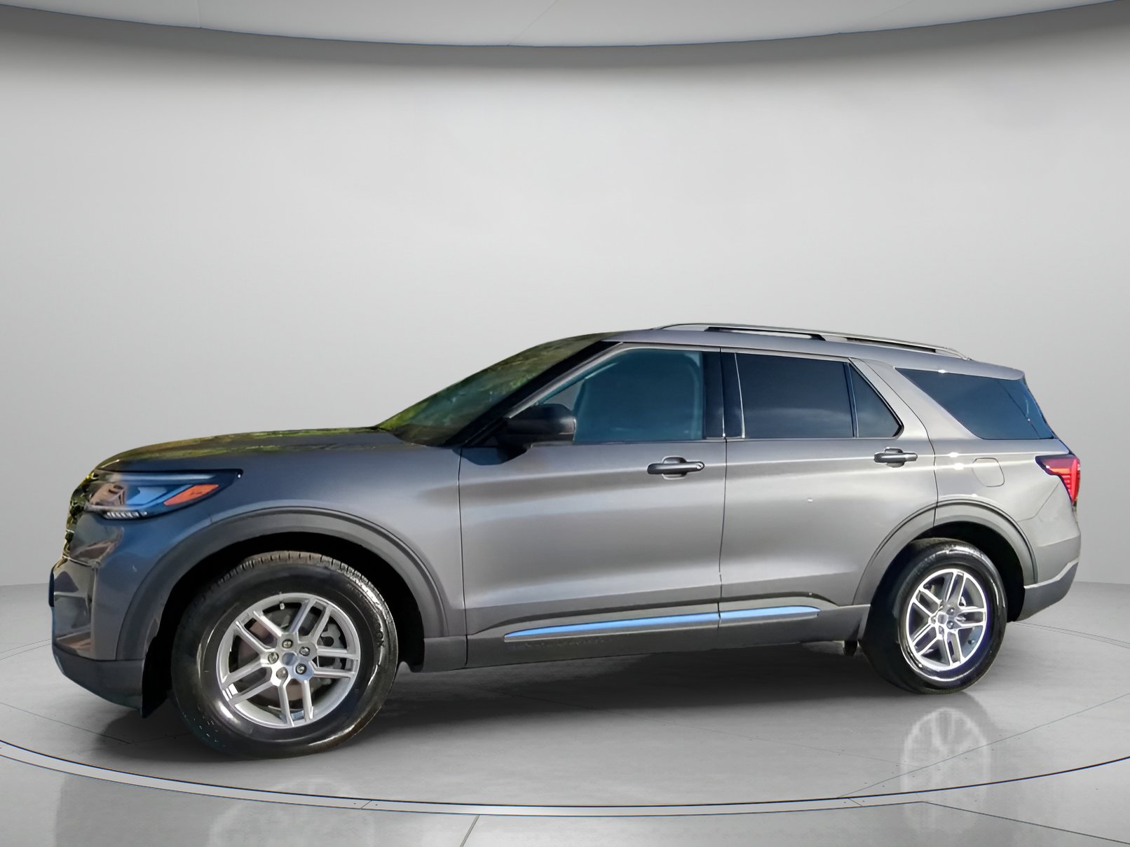 New 2025 Ford Explorer Active w/ Active Comfort Package image 14