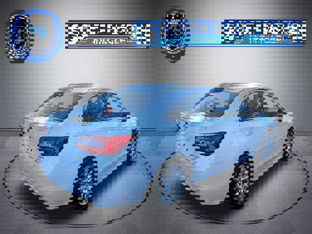 Used 2017 Subaru Legacy 2.5i Premium w/ Moonroof Package image 6