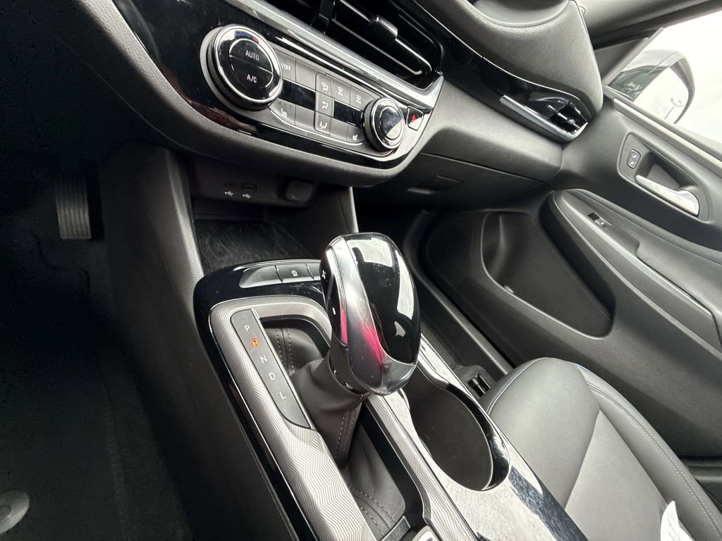 Certified 2024 Buick Envista Sport Touring w/ Convenience I Package FWD image 22