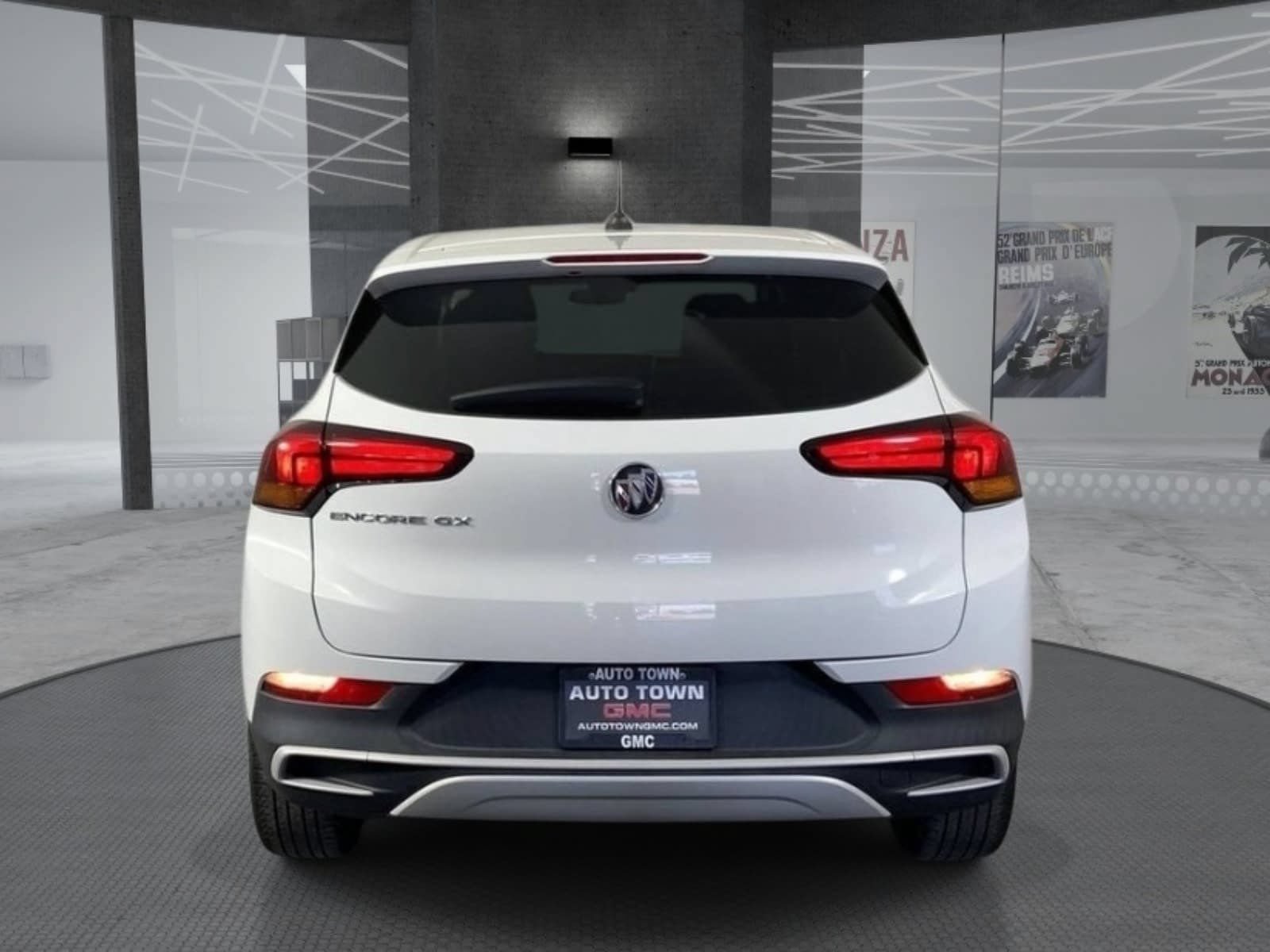 Used 2021 Buick Encore GX Preferred w/ Cold Weather Comfort Package FWD image 6