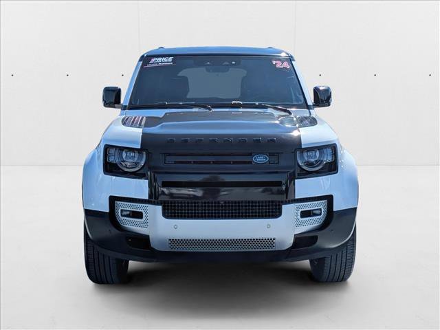 Used 2024 Land Rover Defender 110 S image 2