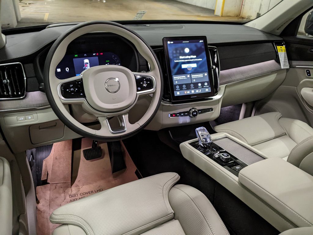 New 2026 Volvo XC90 T8 Ultra w/ Protection Package Premier AWD/4WD image 12