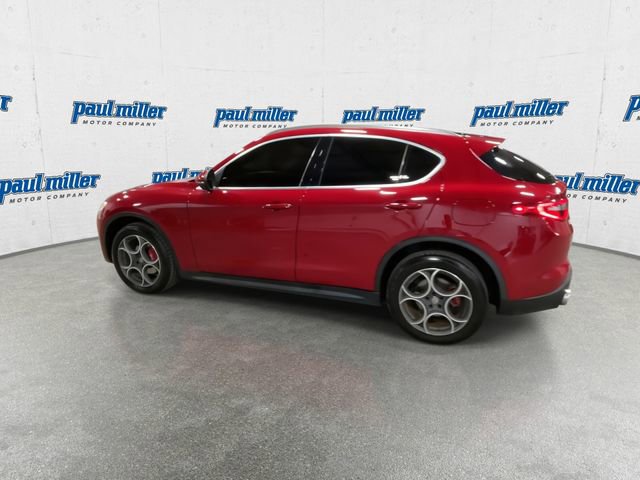 Used 2018 Alfa Romeo Stelvio Ti image 8