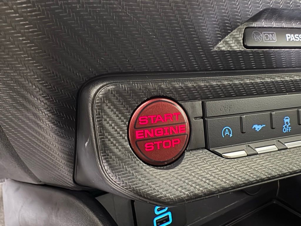 Used 2024 Ford Mustang Coupe image 28