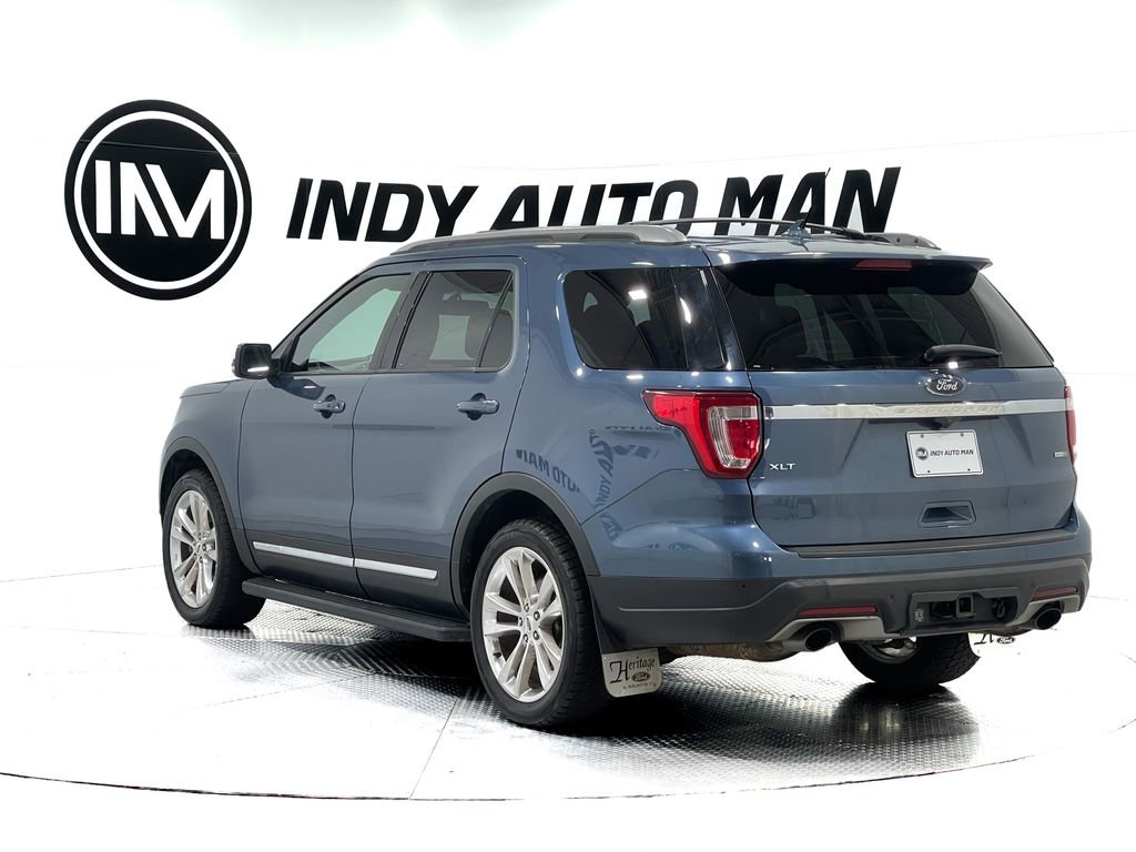 Used 2019 Ford Explorer XLT w/ Equipment Group 202A image 6