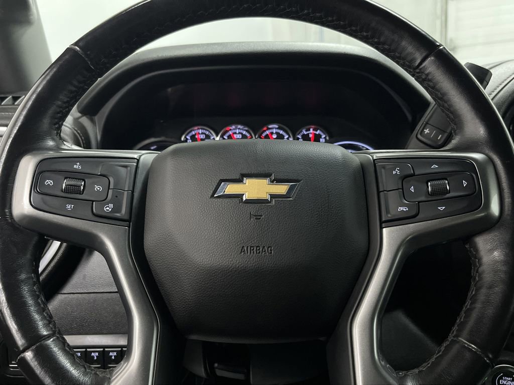Used 2022 Chevrolet Silverado 3500 LT image 16