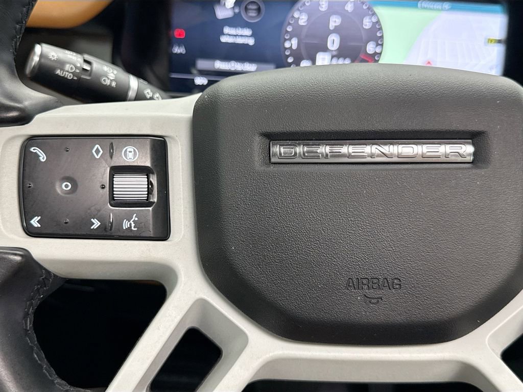 Certified 2024 Land Rover Defender 110 SE AWD/4WD image 11