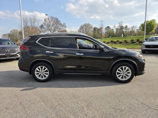 Used 2019 Nissan Rogue S w/ Special Edition Package FWD image 5