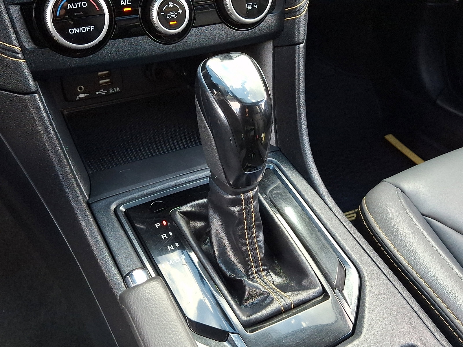 Used 2021 Subaru Crosstrek 2.5i Sport w/ Moonroof Package AWD/4WD image 15