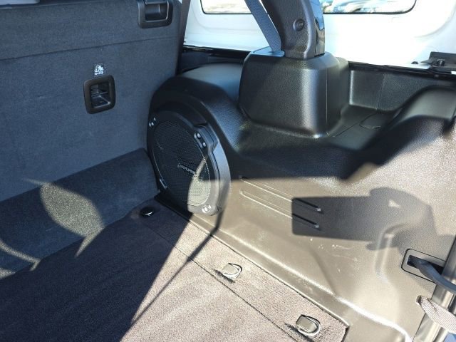 Used 2025 Jeep Wrangler Unlimited Sahara w/ Safety Group image 50