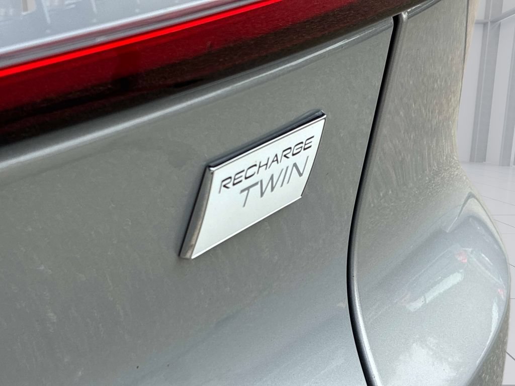 Used 2023 Volvo C40 P8 Recharge Plus w/ Climate Package AWD/4WD image 17