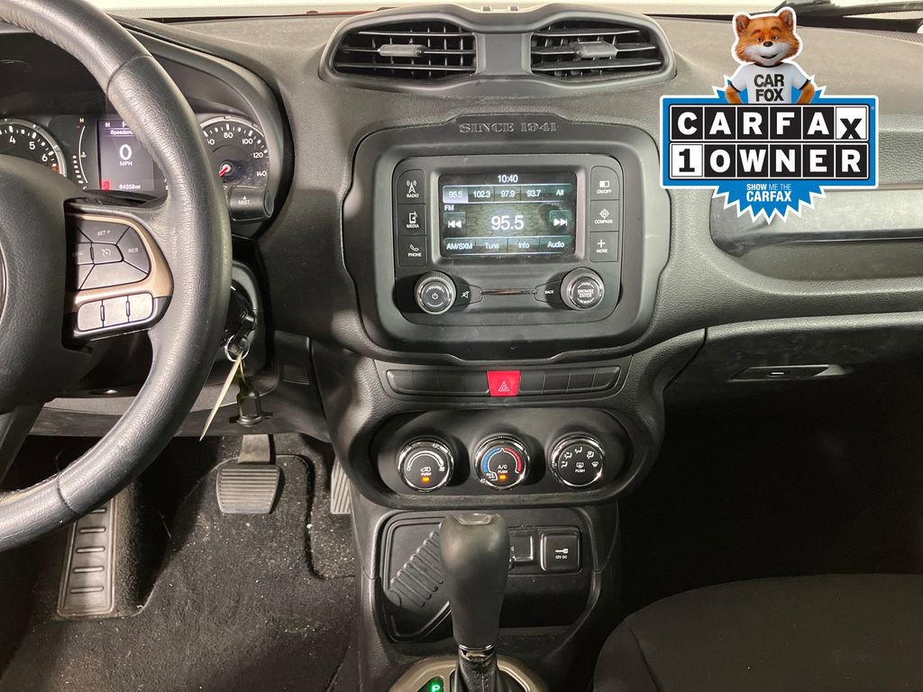 Used 2015 Jeep Renegade Latitude image 23