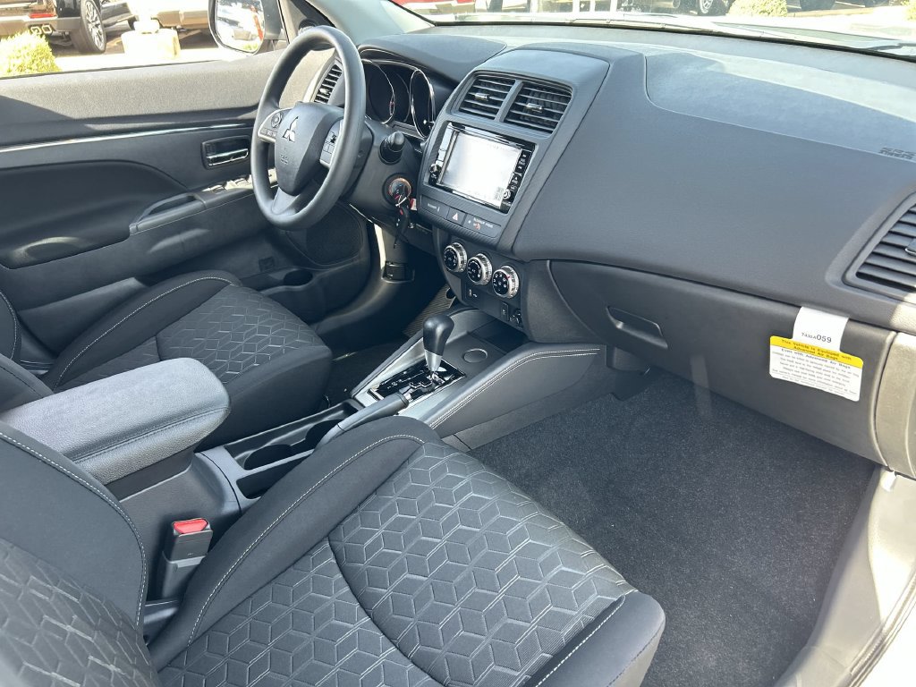 New 2027 Mitsubishi Outlander Sport FWD image 21