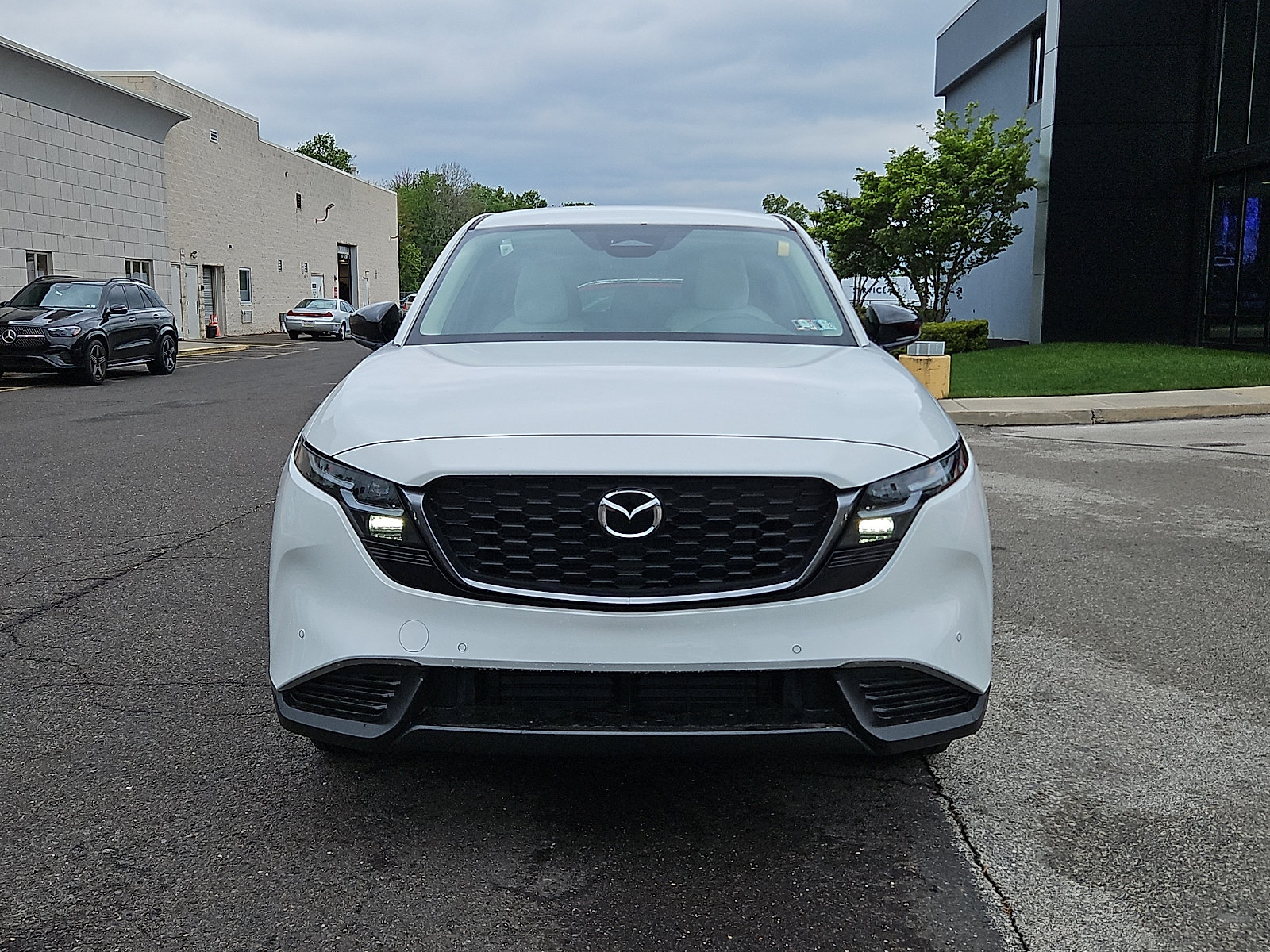 New 2026 MAZDA CX-5 Select AWD/4WD image 2