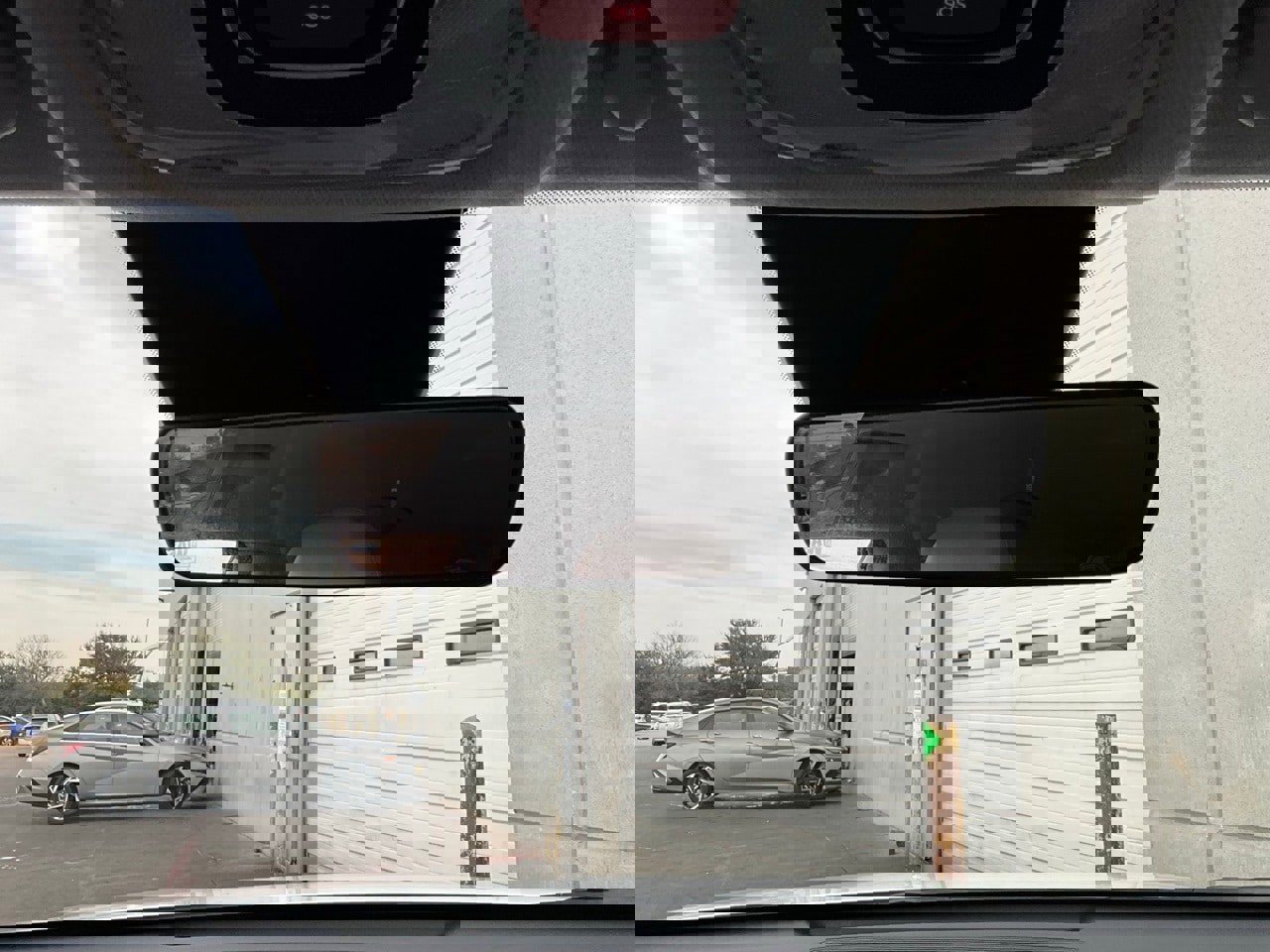 Used 2025 Hyundai Kona SEL image 18