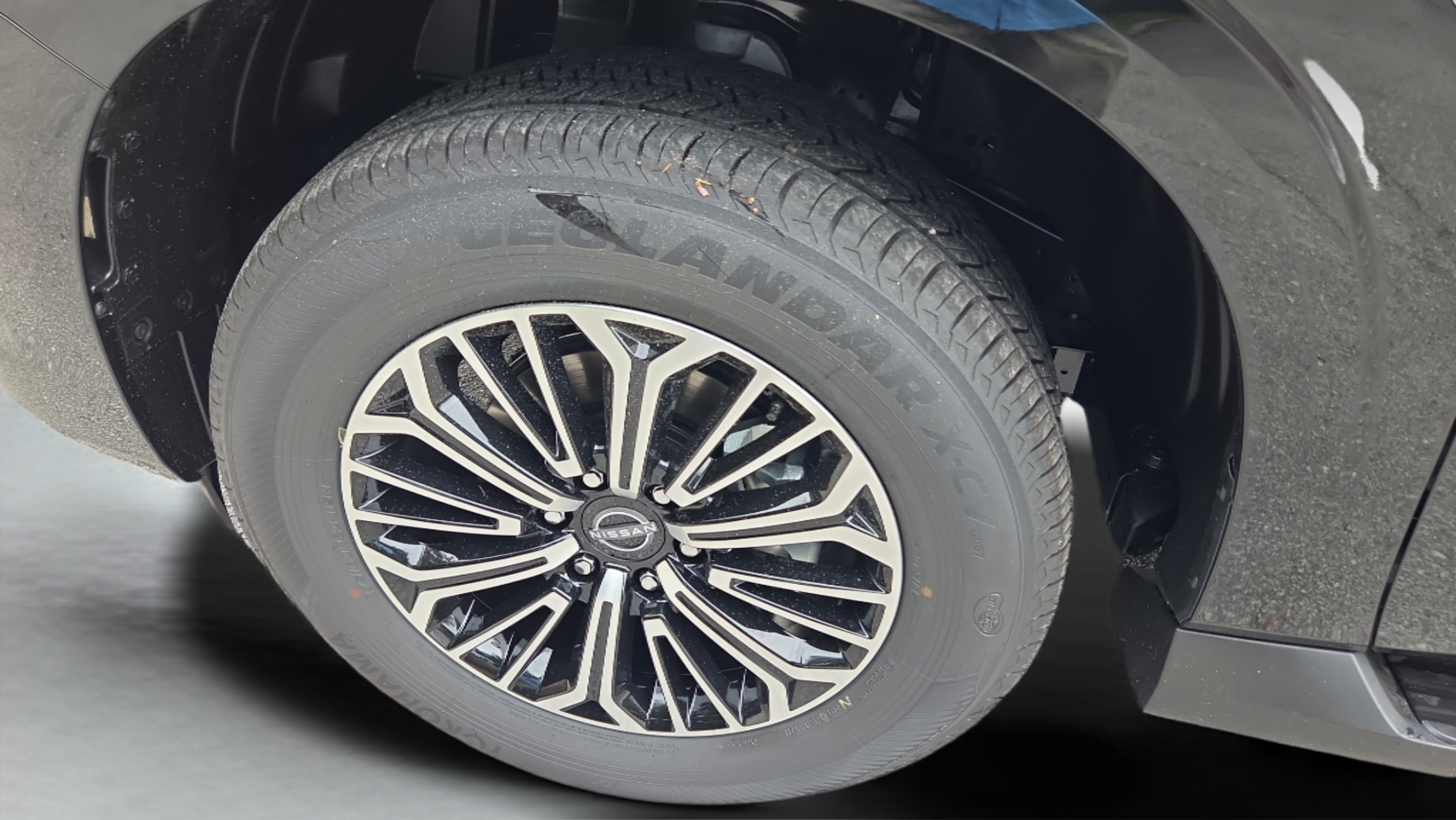 New 2026 Nissan Armada Platinum AWD/4WD image 34