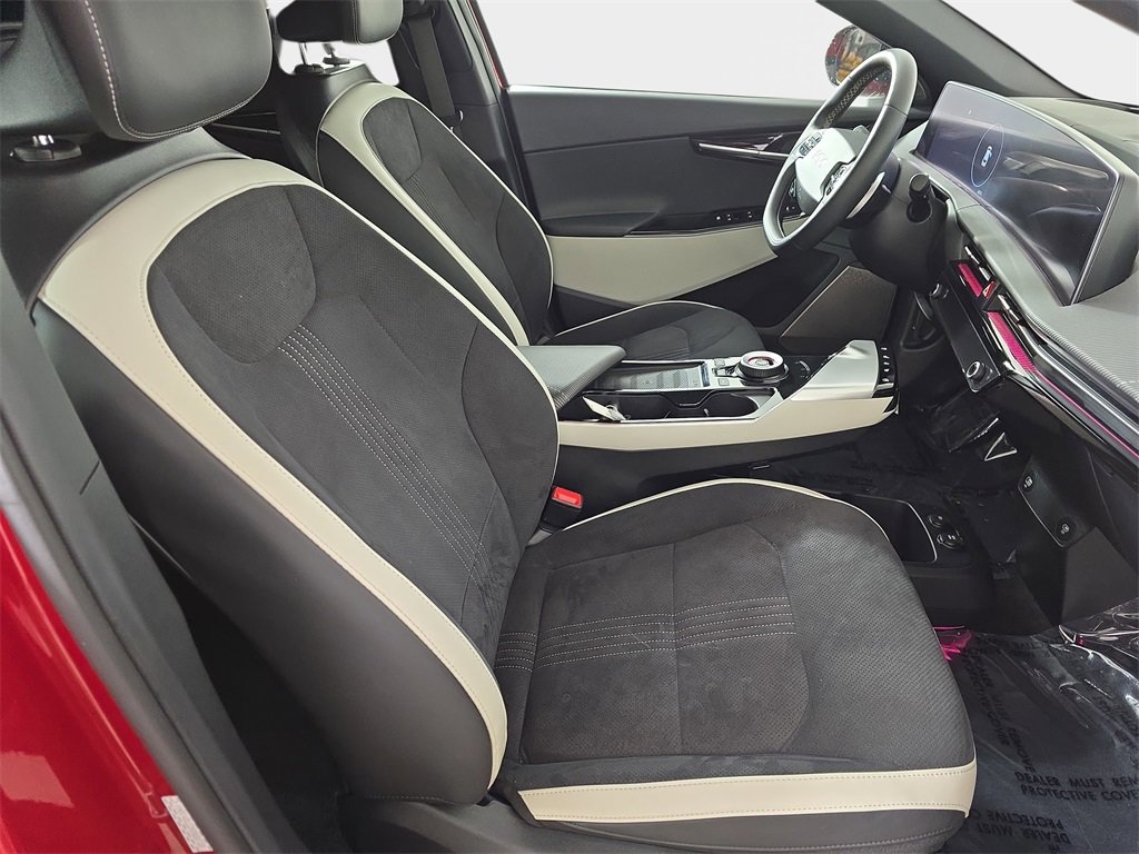 Used 2022 Kia EV6 GT-Line w/ GT-Line Suede Seat Package image 11