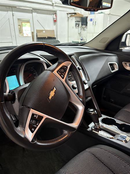 Used 2017 Chevrolet Equinox LT w/ Convenience Package AWD/4WD image 12