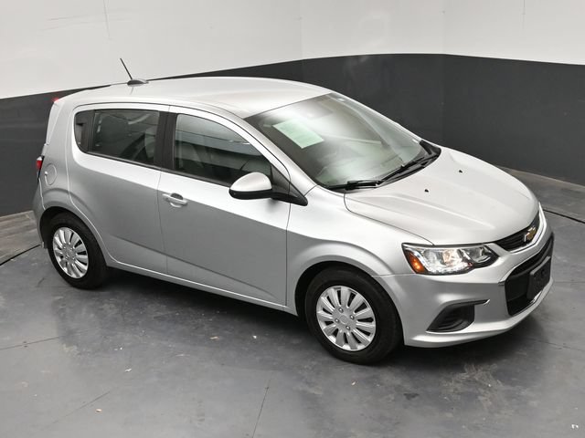 Used 2020 Chevrolet Sonic LT FWD image 17