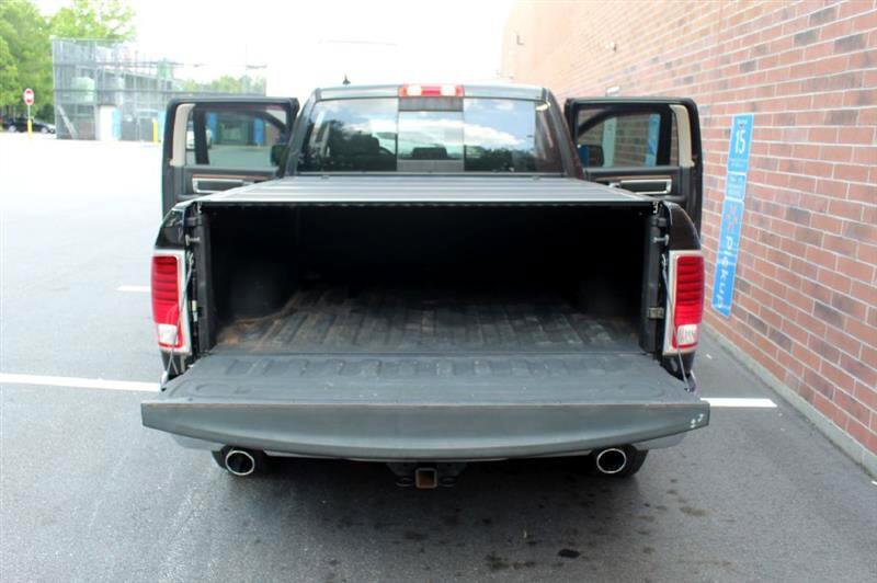 Used 2016 RAM 1500 Laramie w/ Convenience Group image 20