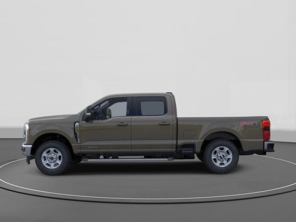 New 2026 Ford F250 XLT w/ XLT Premium Package image 3