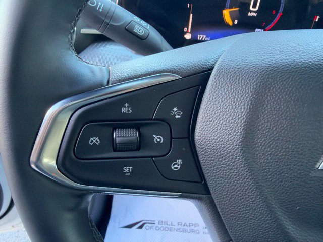 Used 2025 Chevrolet Trax ACTIV w/ Sunroof Package FWD image 12
