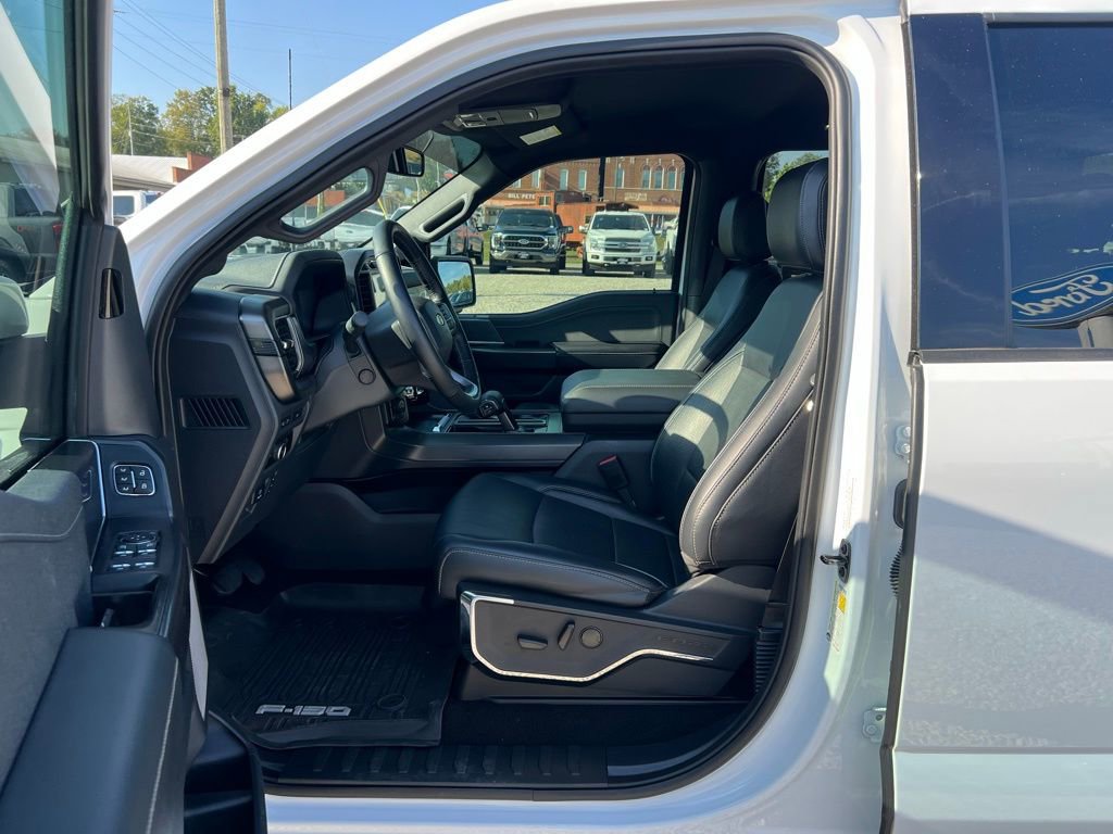 Used 2024 Ford F150 Lariat w/ FX4 Off-Road Package image 13