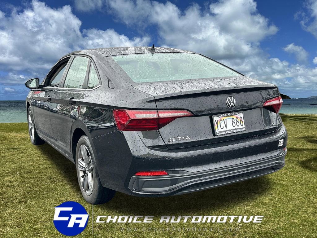 Used 2024 Volkswagen Jetta SE image 5