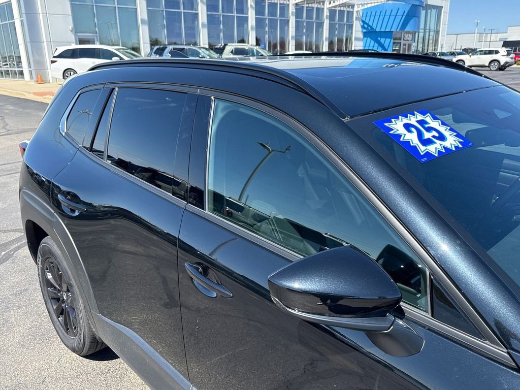 Used 2025 MAZDA CX-50 AWD 2.5 Hybrid w/ Premium Pkg image 14