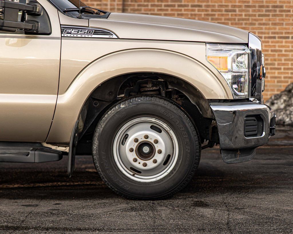 Used 2011 Ford F350 XLT w/ Camper Pkg image 10