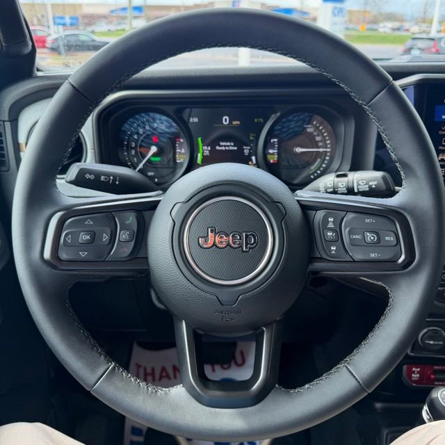 Used 2025 Jeep Wrangler Unlimited Sport S 4xe AWD/4WD image 17