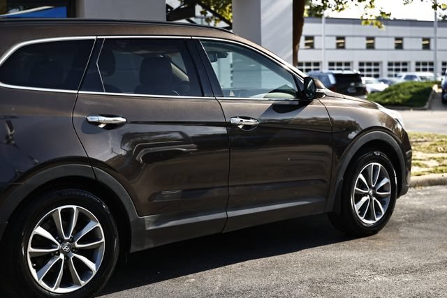 Used 2018 Hyundai Santa Fe SE w/ SE Premium Package 02 FWD image 7