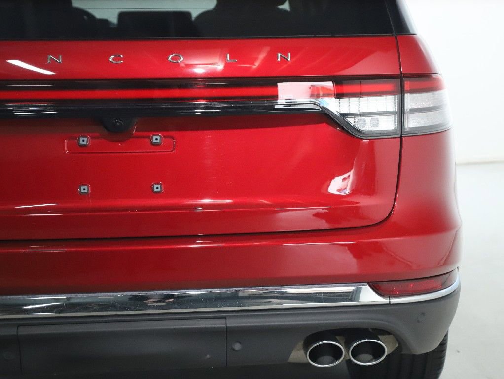 Certified 2025 Lincoln Aviator Reserve w/ Equipment Group 201A image 44