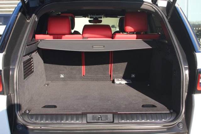 Used 2022 Land Rover Range Rover Sport HST image 12