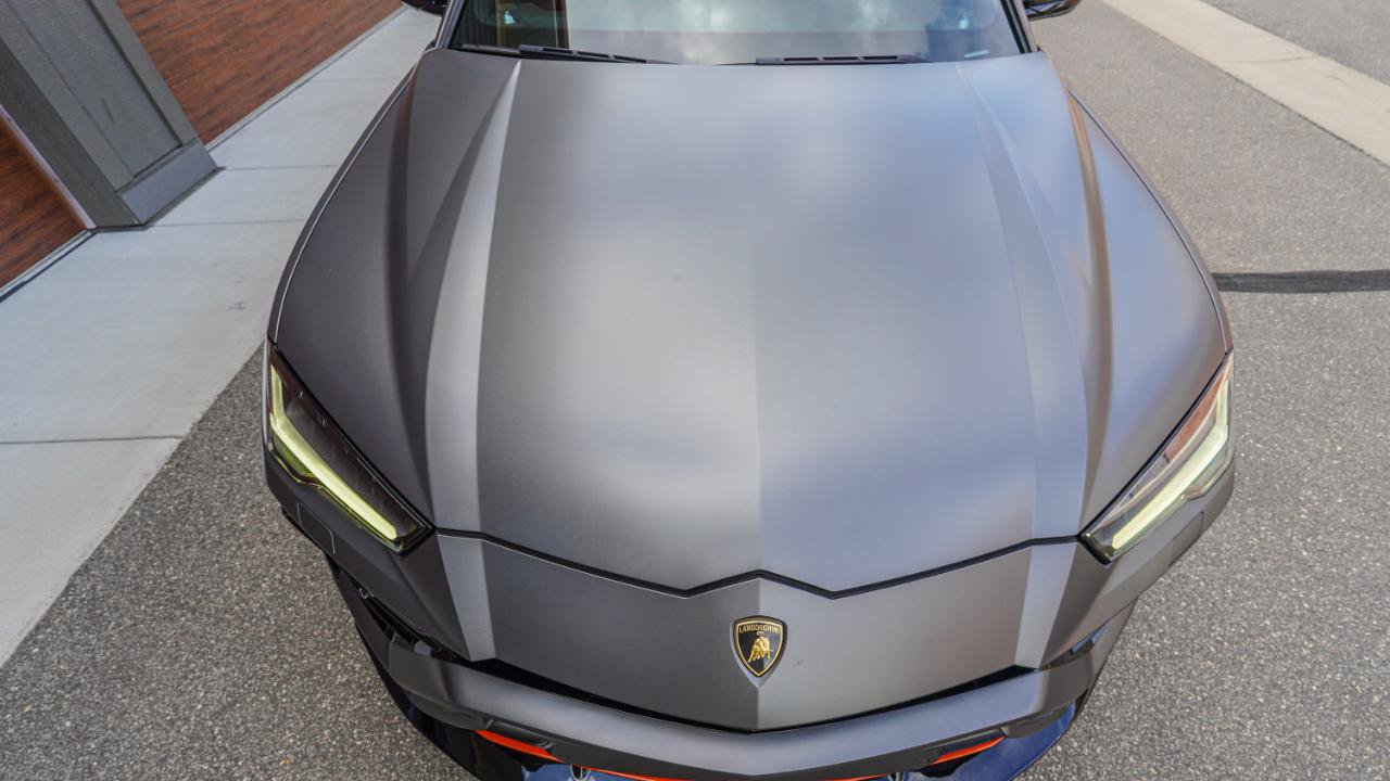 Used 2022 Lamborghini Urus AWD/4WD image 24