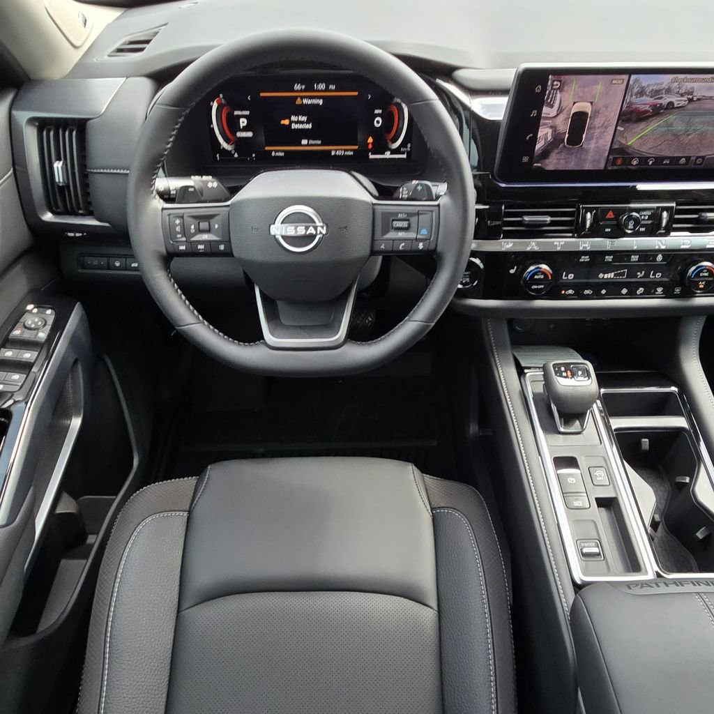 New 2026 Nissan Pathfinder SL w/ SL Premium Package image 12