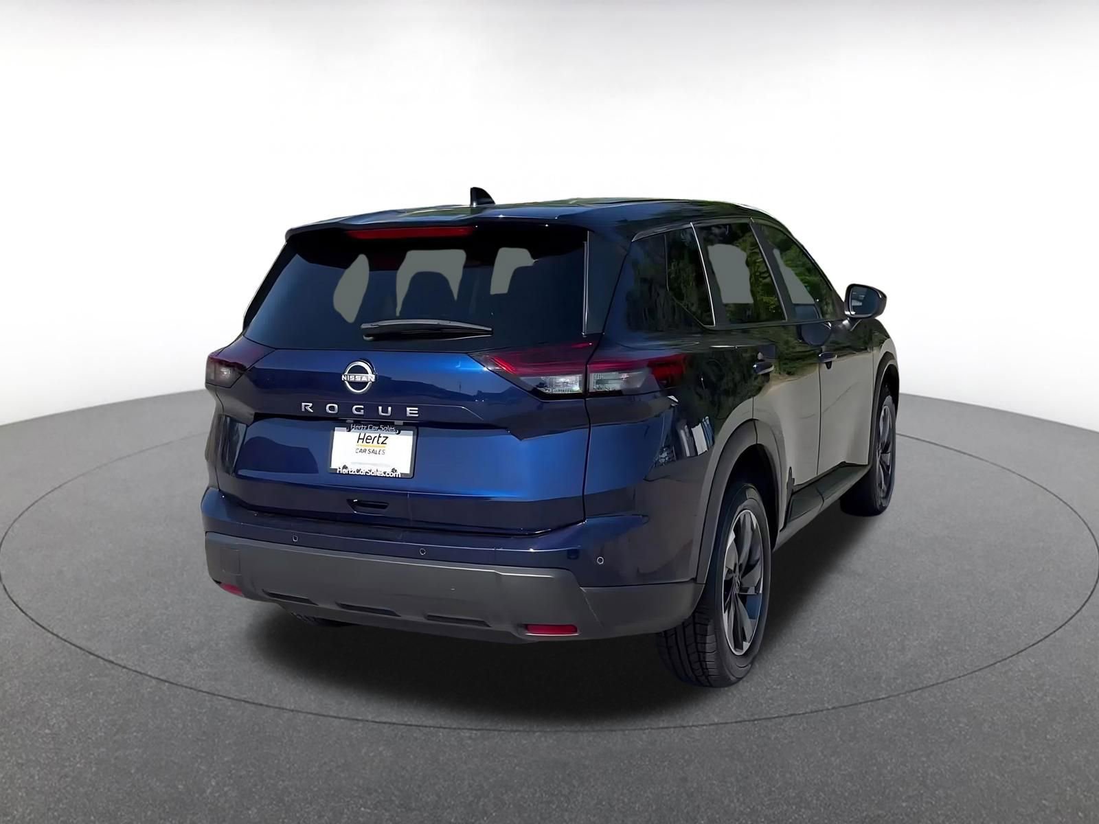 Used 2025 Nissan Rogue SV FWD image 15